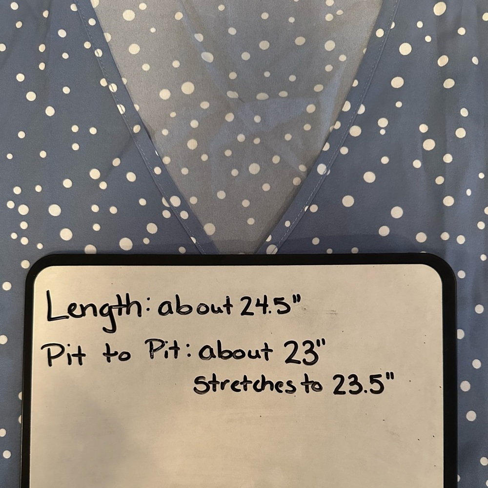 Blue Polka Dot V-Neck XL NIP - Picture 11 of 14